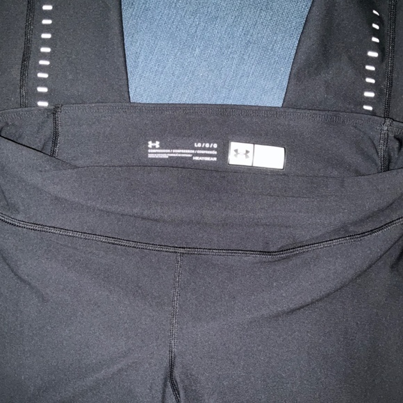 Compression leggings, Underarmour heat gear , sz l _ ladies - Picture 3 of 3